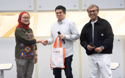 Menyelami Dunia Public Relations di Era Konvergensi Teknologi