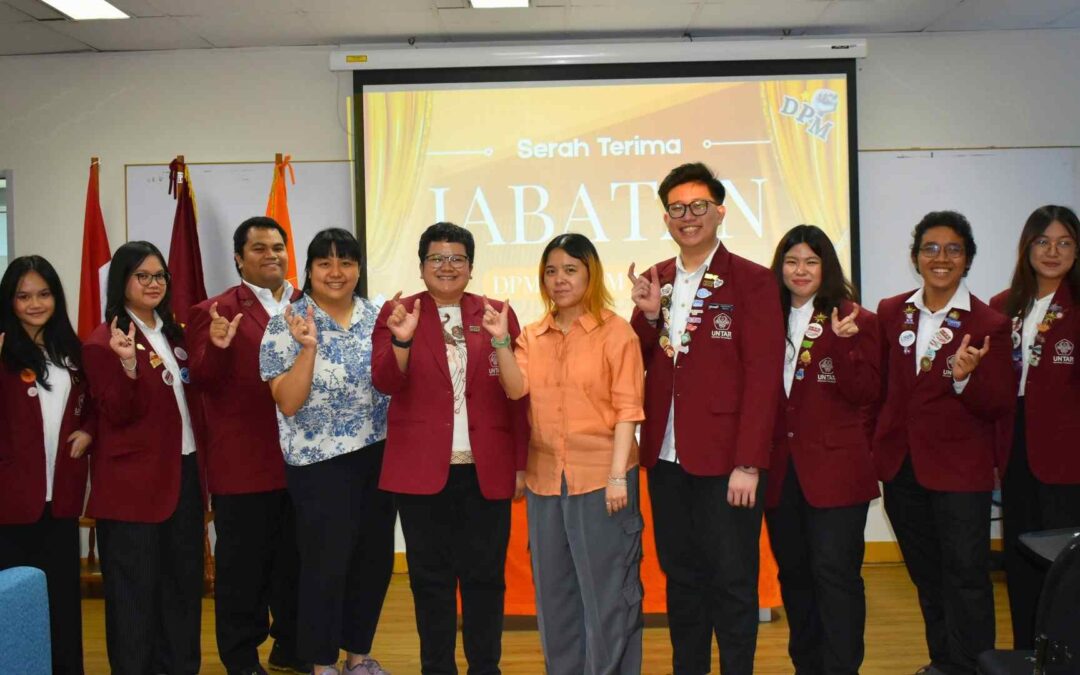 Fikom Untar Teguhkan Semangat Regenerasi Melalui Sertijab Ormawa Periode 2026/2027