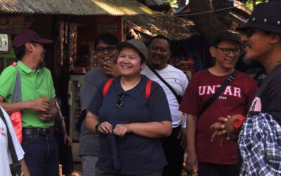 Berbagi Keceriaan, Menguatkan Rasa Kekeluargaan Dosen dan Karyawan Fikom Untar